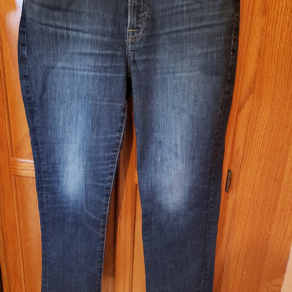 Lucky brand sweet crop blue jeans 4/27